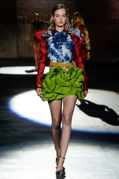 Look 23